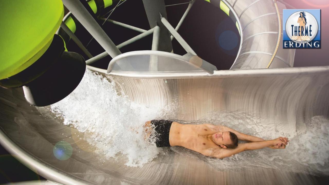 Familienhotel Nahe Der Therme 에르딩 외부 사진