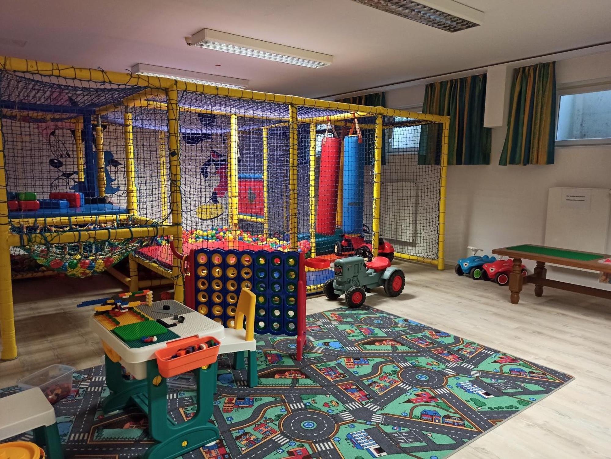 Familienhotel Nahe Der Therme 에르딩 외부 사진